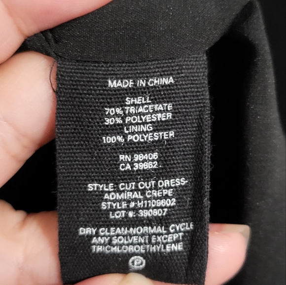 EUC Theory Cut Out Admiral Crepe Dress Black size 12 - Picture 8 of 8